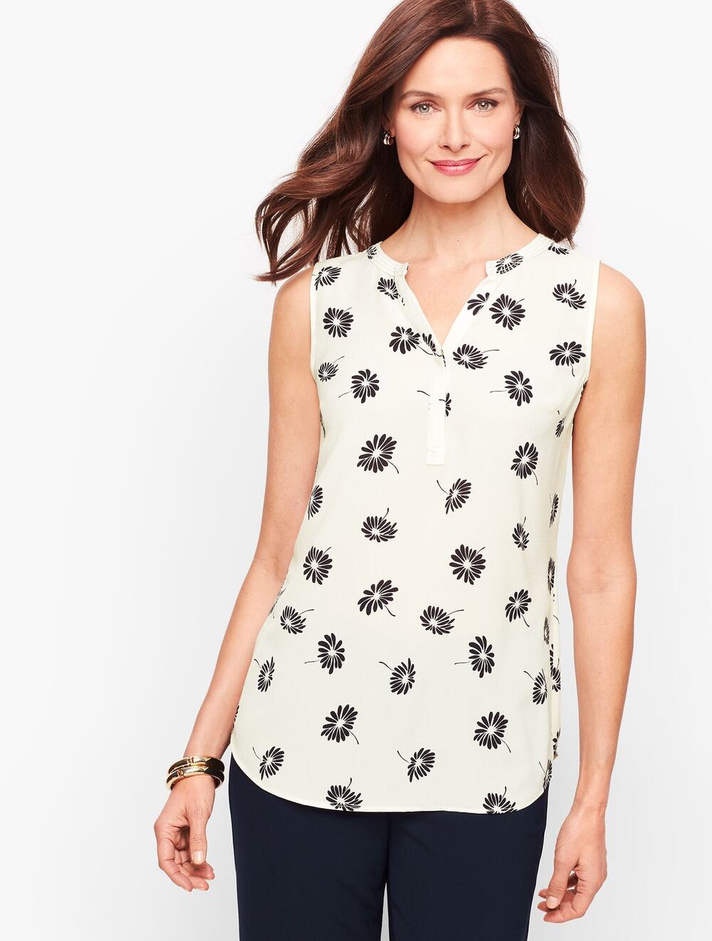 Talbots Sleeveless Floral Feminine Black White Flowy Tank Top Blouse Size Small
